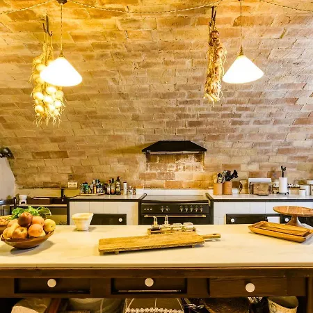Vil·la Casa Rustica De Lujo En La Costa Brava - 4 Bedrooms 8 Pax Riumors
