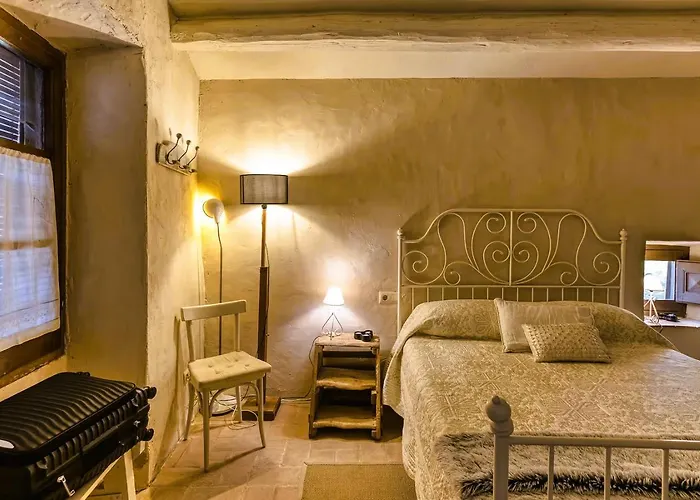 Casa Rustica De Lujo En La Costa Brava - 4 Bedrooms 8 Pax *