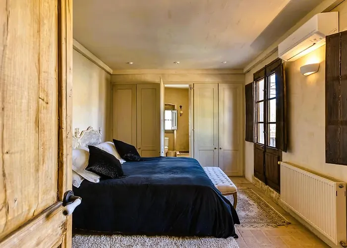Casa Rustica De Lujo En La Costa Brava - 4 Bedrooms 8 Pax Riumors
