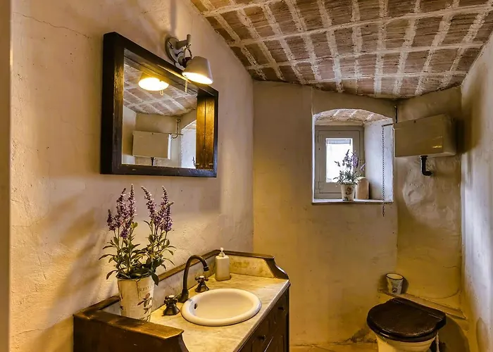 Casa Rustica De Lujo En La Costa Brava - 4 Bedrooms 8 Pax Vila Riumors